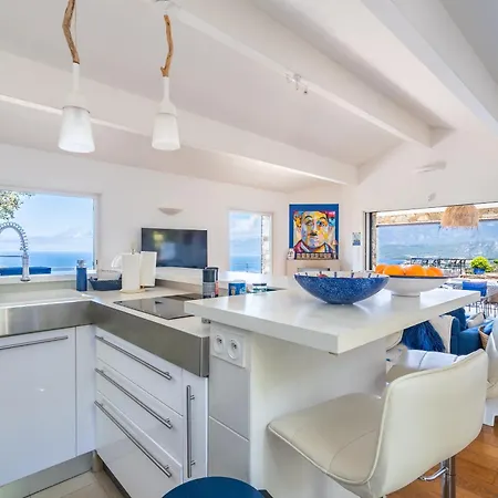 L'ancre Bleue Saint-Florent (Corsica)